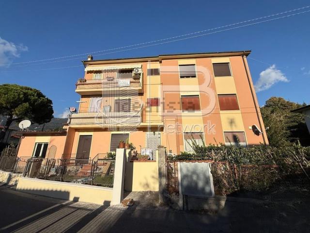 Appartamento in vendita di 77 m² in Via Paolo Belmesseri, 1