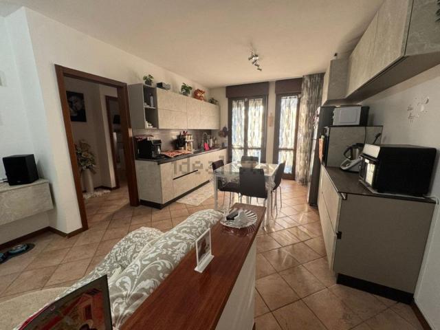 Appartamento in vendita di 77 m² in Via Pietro Nenni, 252