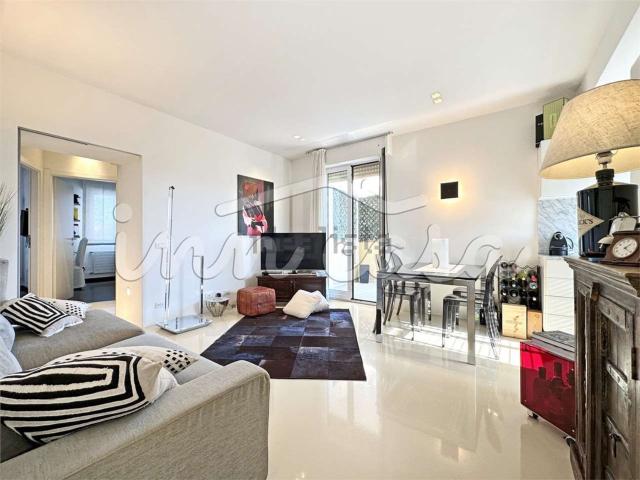 Appartamento in vendita di 77 m² in Via Reno