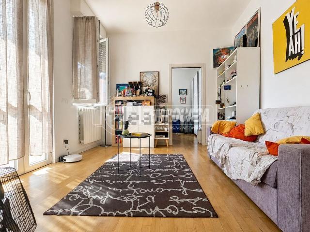 Appartamento in vendita di 77 m² in Via Reggio