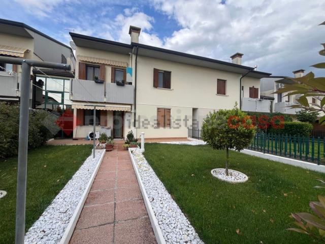 Appartamento in vendita di 77 m² in Via Roma, 260