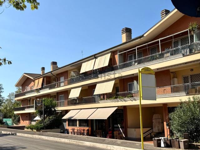 Appartamento in vendita di 77 m² in Via Roma