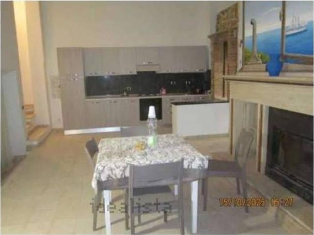 Appartamento in vendita di 77 m² in Via Russia, 24