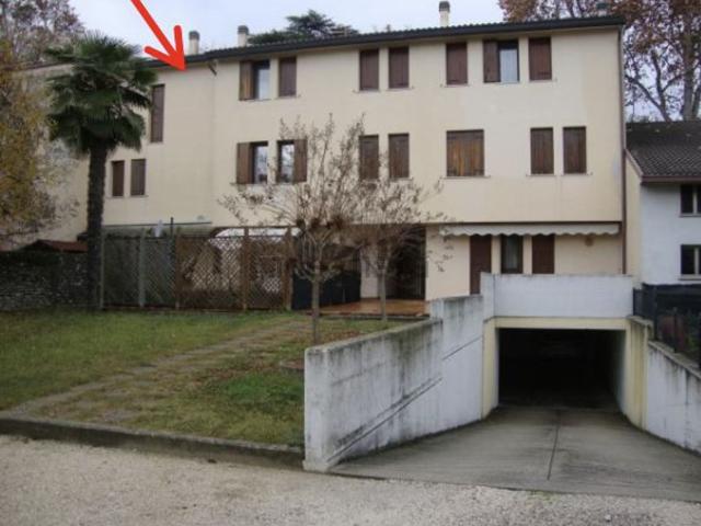Appartamento in vendita di 77 m² in Via Schiavonesca, 5