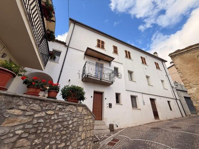 Appartamento in vendita di 77 m² in Via Sant&apos Egidio, 8