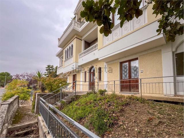 Appartamento in vendita di 77 m² in Via Santa Maria, 7