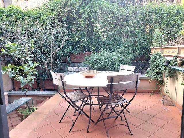 Appartamento in vendita di 77 m² in Via San Mamolo, 21