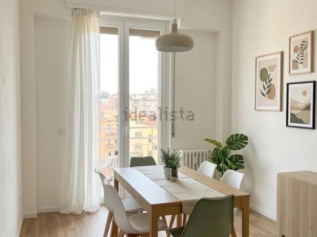 Appartamento in vendita di 77 m² in Viale San Pedrino, 21