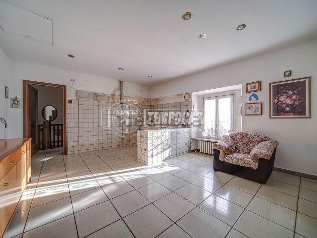 Appartamento in vendita di 74 m² in Piazza XX Settembre, 2