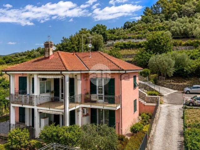 Appartamento in vendita di 74 m² in Strada Montegrazie, 34