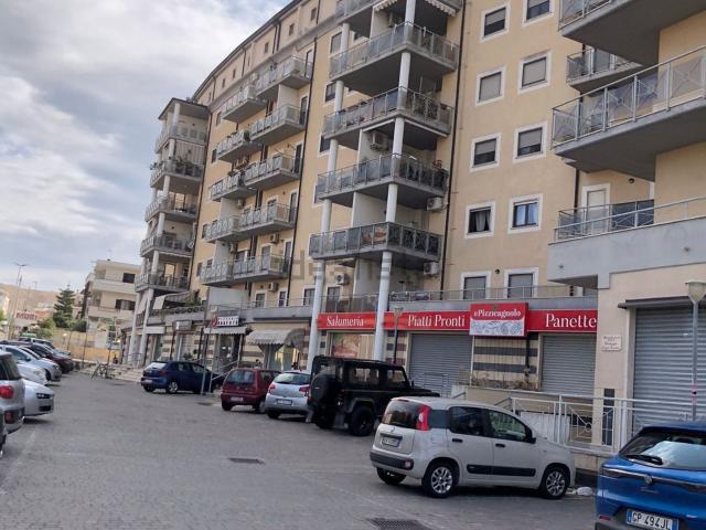 Appartamento in vendita di 74 m² in Via Unione Europea