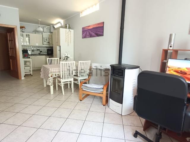 Appartamento in vendita di 76 m² in Via Bencivenni, 10