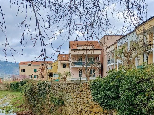 Appartamento in vendita di 74 m² in Via Cavalier Francesco Perseghini, 68