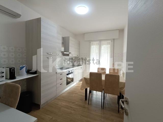Appartamento in vendita di 74 m² in Via Cesare Battisti