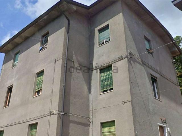 Appartamento in vendita di 74 m² in Via Cimone, 4