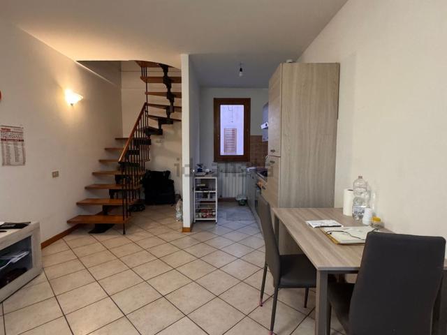 Appartamento in vendita di 74 m² in Via Dante Alighieri, 2