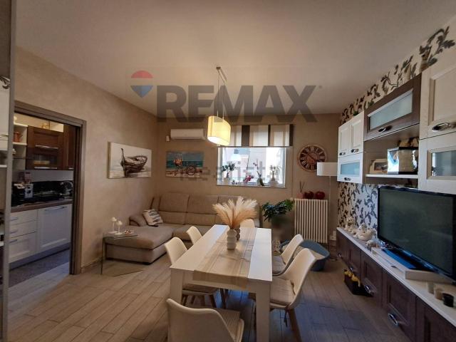 Appartamento in vendita di 74 m² in Via degli Oleandri, 40