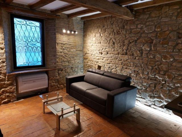 Appartamento in vendita di 74 m² in Via del Capitolo