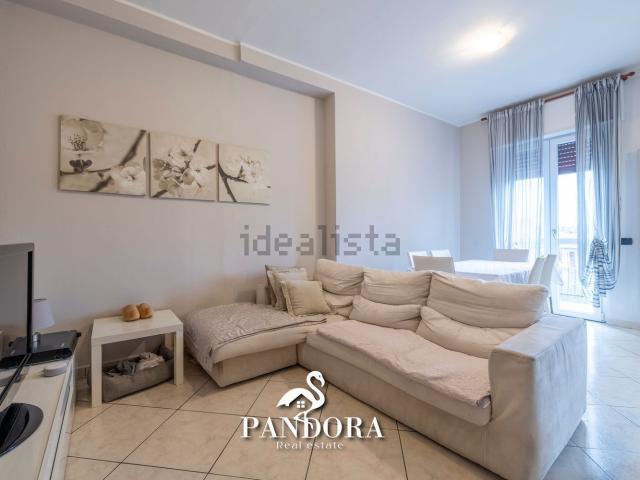 Appartamento in vendita di 74 m² in Via Edmondo de Amicis, 2