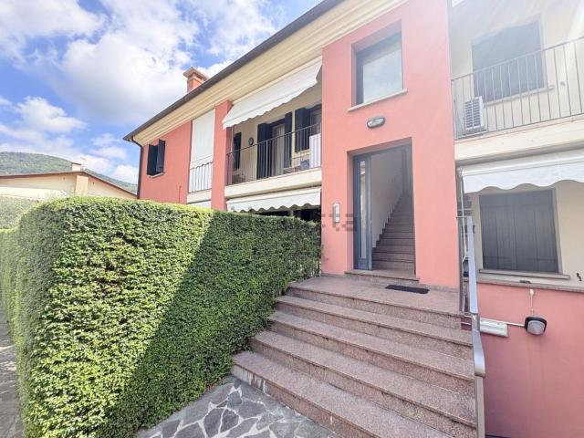 Appartamento in vendita di 74 m² in Via Fontana