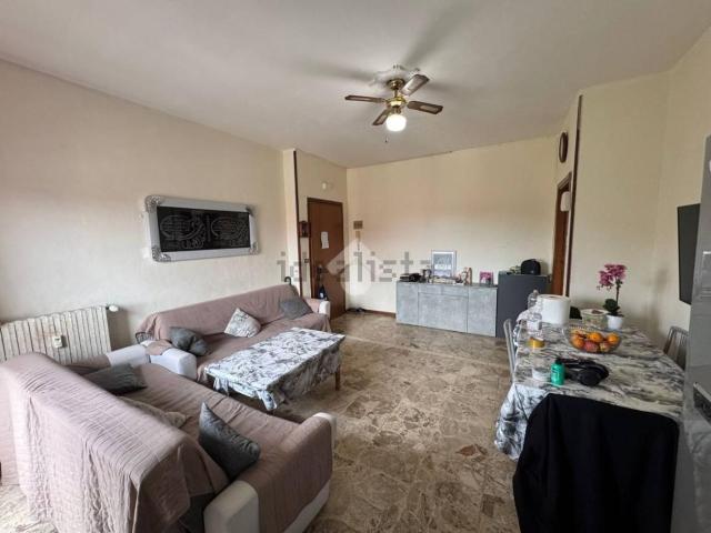 Appartamento in vendita di 74 m² in Via Giacomo Leopardi, 13