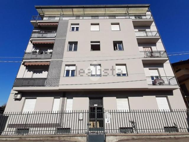 Appartamento in vendita di 74 m² in Via Gramsci, 33