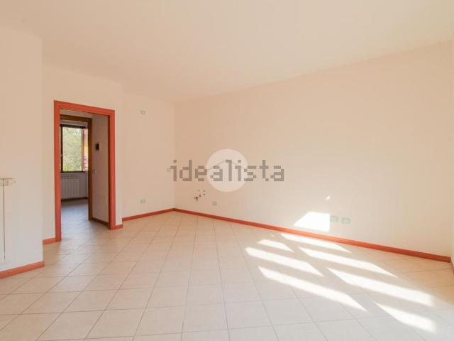 Appartamento in vendita di 74 m² in Via Lungolago Giuseppe Zanardelli