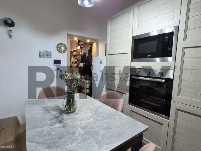 Appartamento in vendita di 74 m² in Via Nazionale, 51