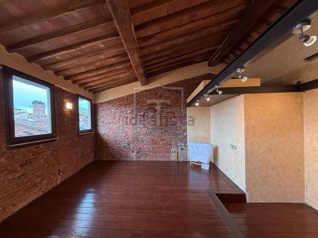 Appartamento in vendita di 74 m² in Via Santa Croce