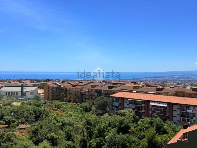Appartamento in vendita di 74 m² in Via Simone, 3