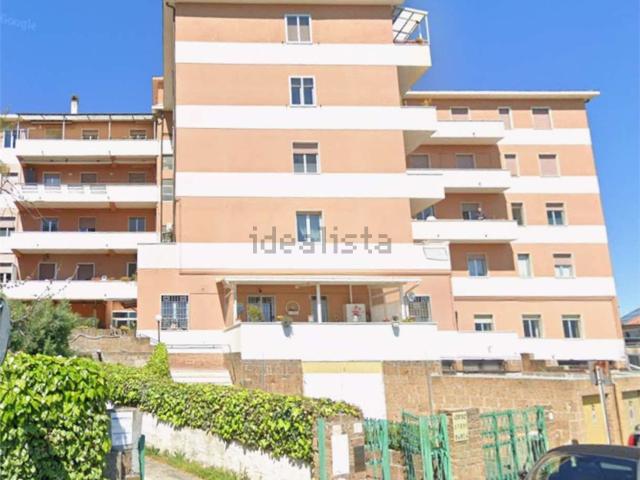 Appartamento in vendita di 750 m² in Via Ferdinando Ferri, 27