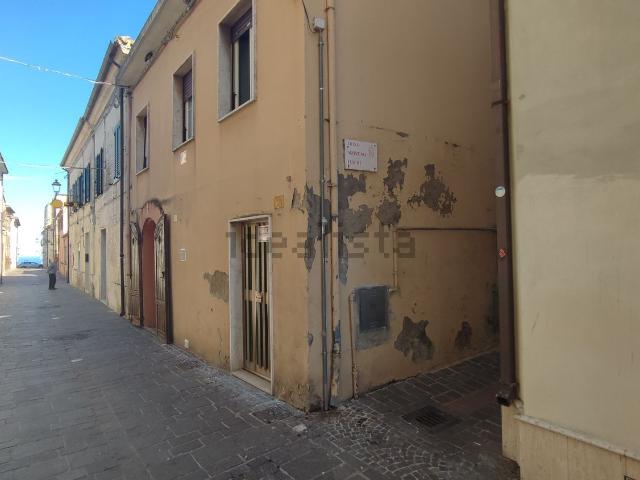 Appartamento in vendita di 75 m² in Corso Umberto I, 20