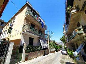 Appartamento in vendita di 75 m² in Fondo Buccheri, 3