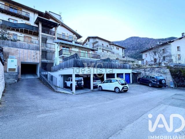 Appartamento in vendita di 75 m² in Frazione Boccaldo, 10