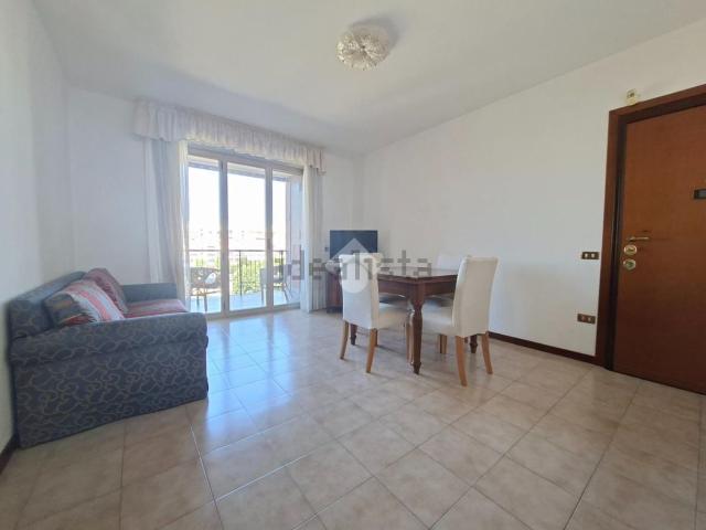 Appartamento in vendita di 75 m² in Piazza Gaspare Ambrosini, 23