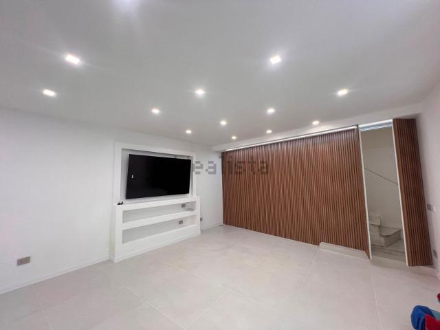 Appartamento in vendita di 75 m² in Piazzetta di Porto, 4