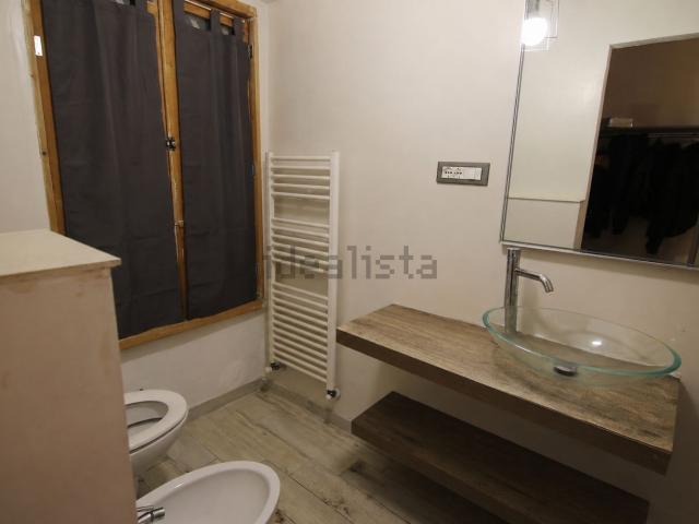 Appartamento in vendita di 75 m² in Salita di Montebello, 14