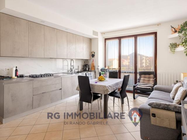 Appartamento in vendita di 75 m² in Vicolo Monte Grappa, 21