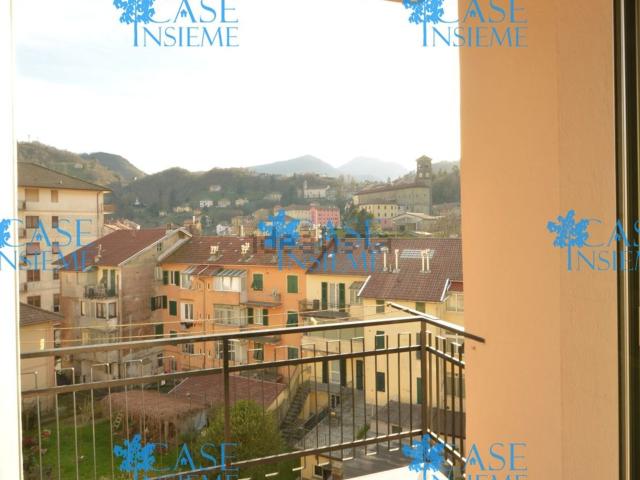 Appartamento in vendita di 75 m² in Via 13 Martiri, 1