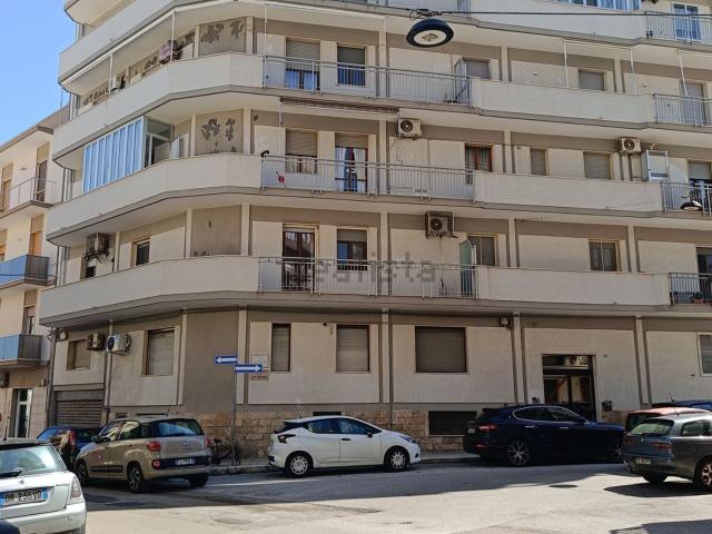 Appartamento in vendita di 75 m² in Via Tenente Vitti