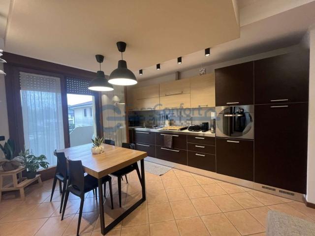 Appartamento in vendita di 75 m² in Via Treviso, 55