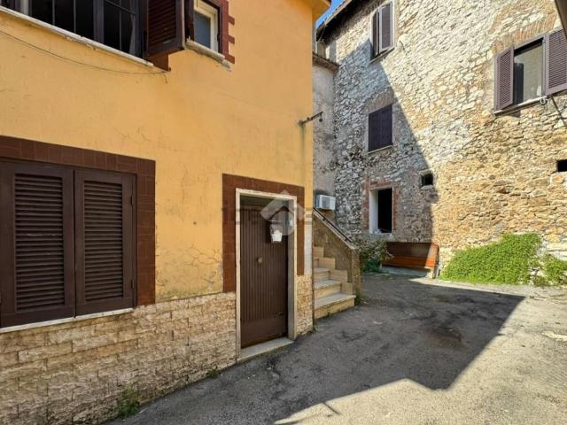 Appartamento in vendita di 75 m² in Via Umberto I, 15