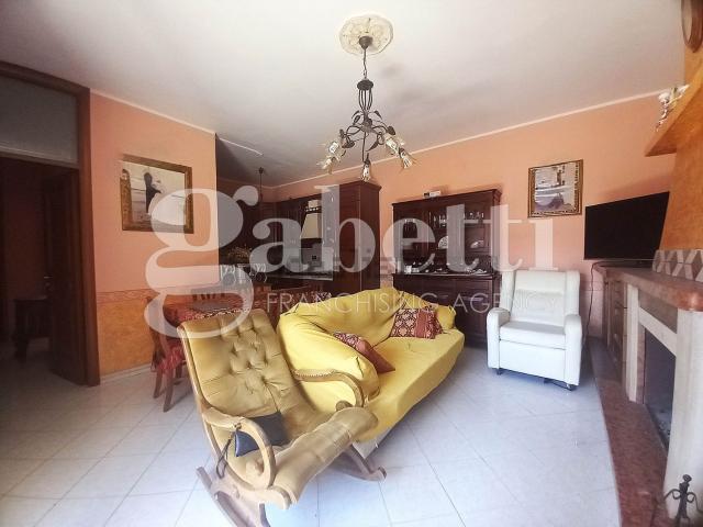 Appartamento in vendita di 75 m² in Via Vincenzo Bellini, 1
