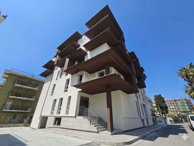 Appartamento in vendita di 75 m² in Via Villebone, 5