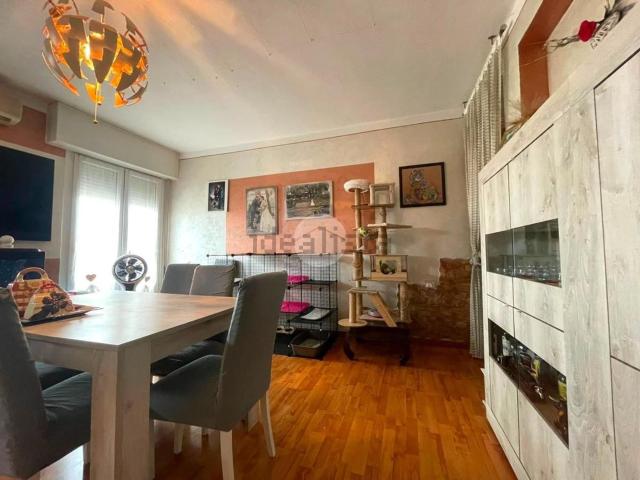 Appartamento in vendita di 75 m² in Via X Giornate, 12