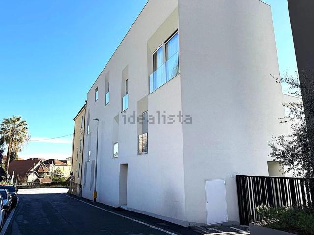 Appartamento in vendita di 75 m² in Via Adelasia