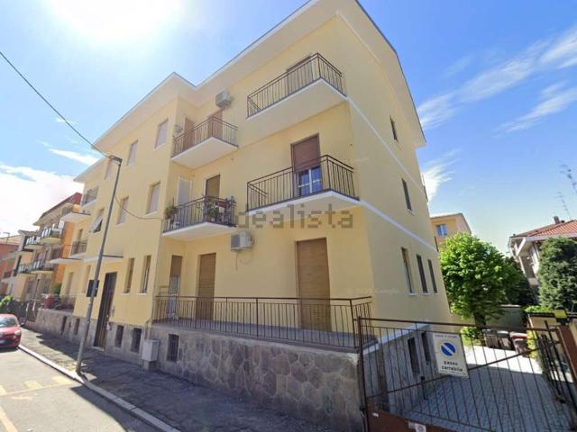 Appartamento in vendita di 75 m² in Via Aldo Maria Scalise, 7
