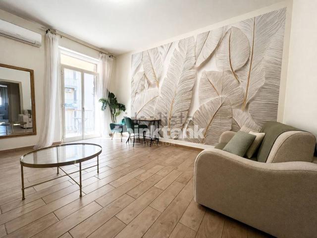 Appartamento in vendita di 75 m² in Via Alessandro Manzoni