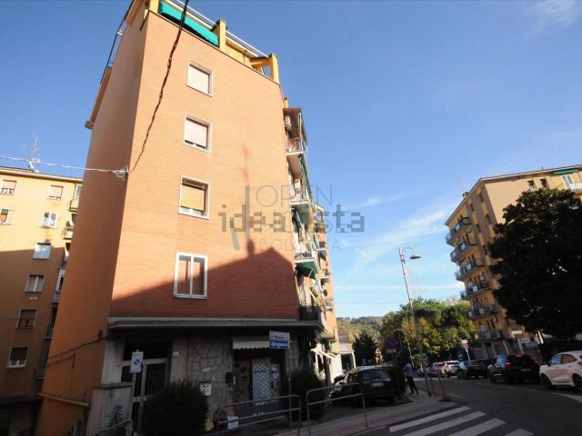 Appartamento in vendita di 75 m² in Via Alessandro Manzoni