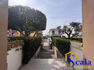 Appartamento in vendita di 75 m² in Via Antonio Vinciguerra